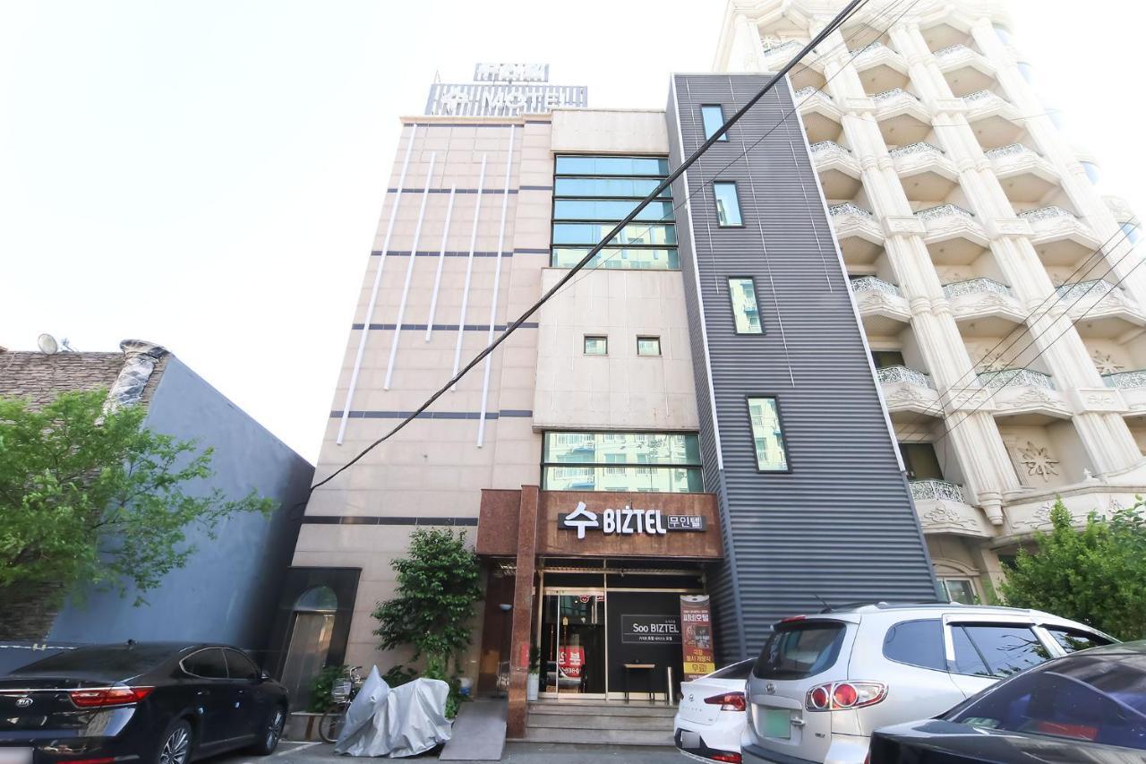 Subiztel Motell Pohang Exteriör bild