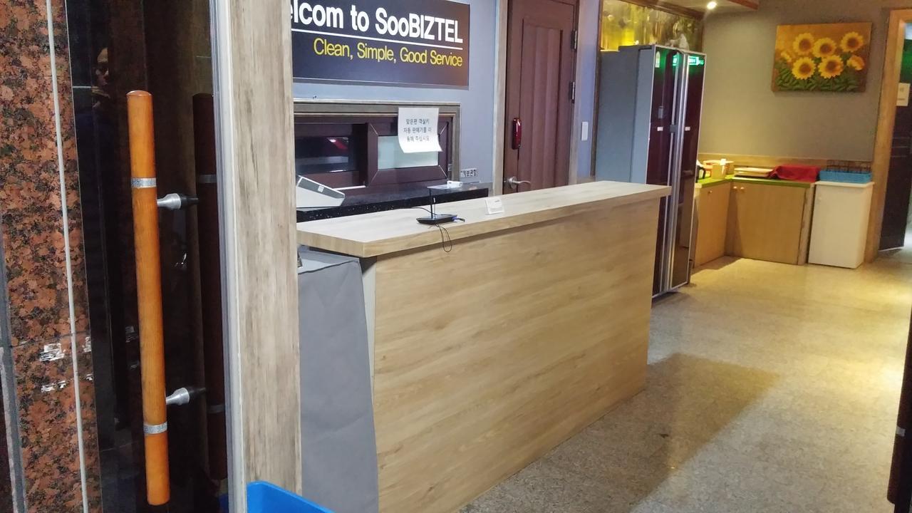 Subiztel Motell Pohang Exteriör bild